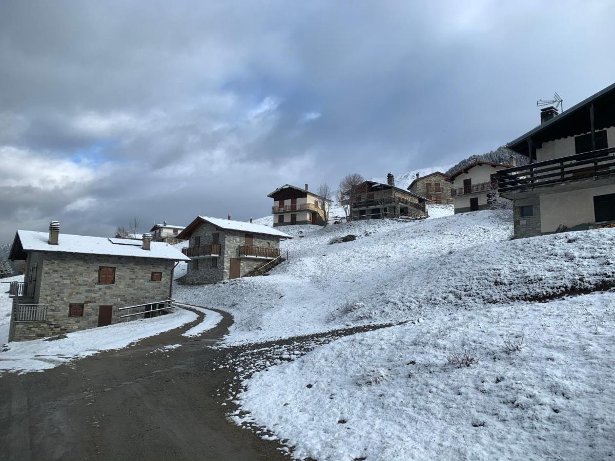 Chalet Baita Delle Favole Di Rosarita Berbenno di Valtellina Eksteriør bilde