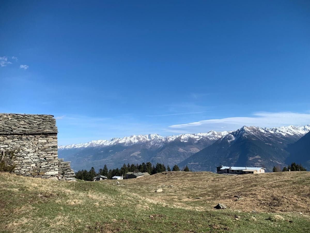 Chalet Baita Delle Favole Di Rosarita Berbenno di Valtellina Eksteriør bilde